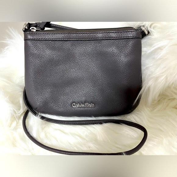 Calvin Klein Handbags - Calvin Klein Leather Crossbody